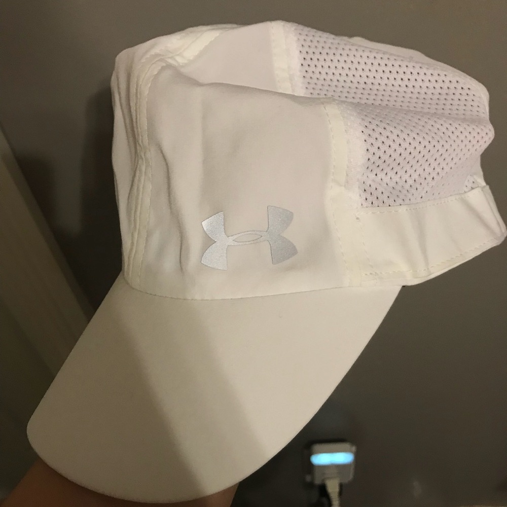 Under armour women’s hat
